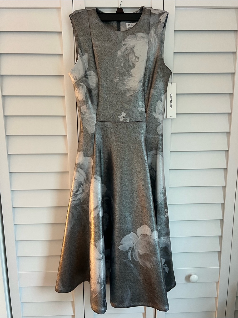 Calvin Klein Petite Dress Peplum Style Metallic Floral Silver Amazing Sheen